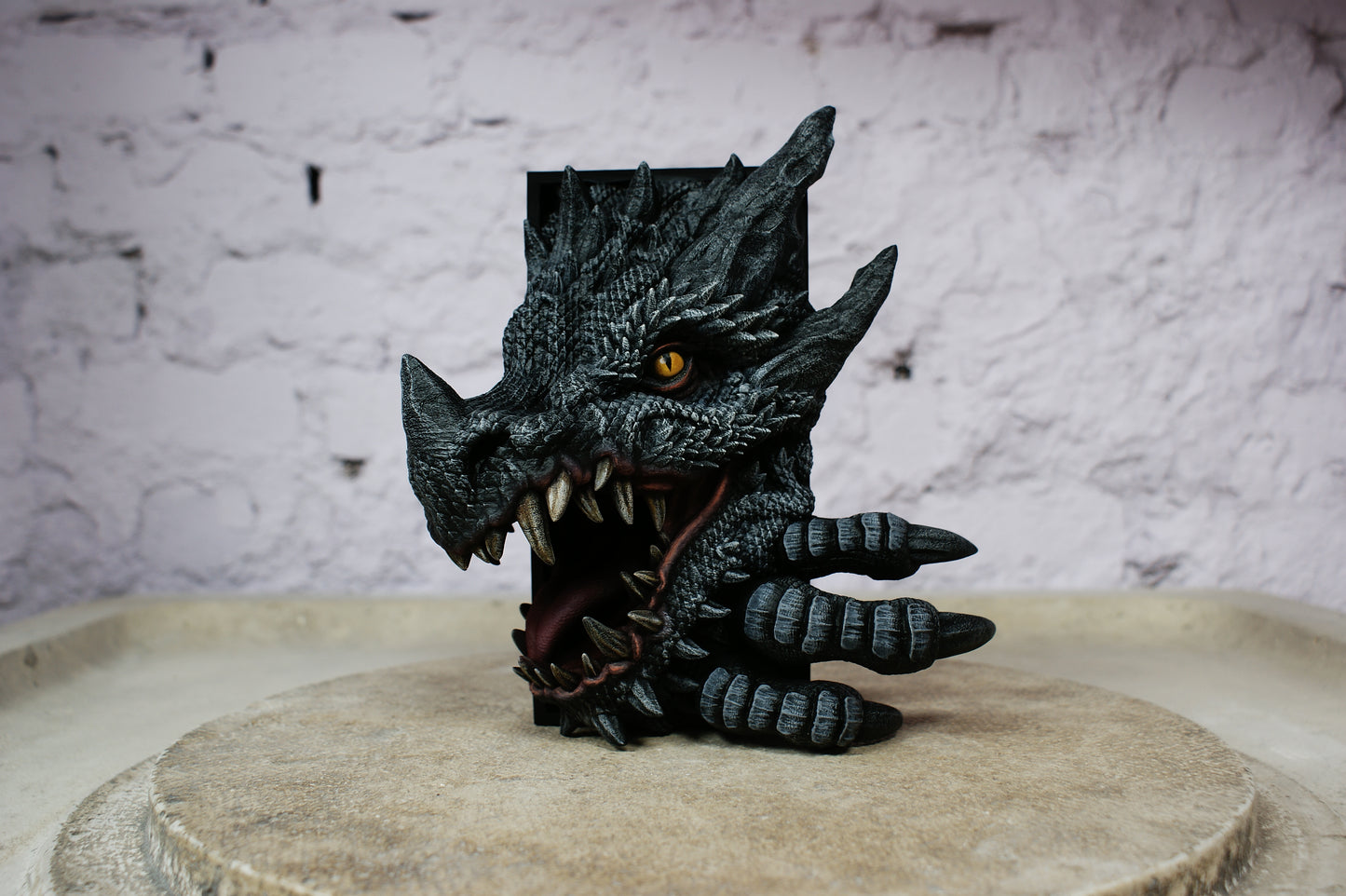 Black Dragon Book Nook