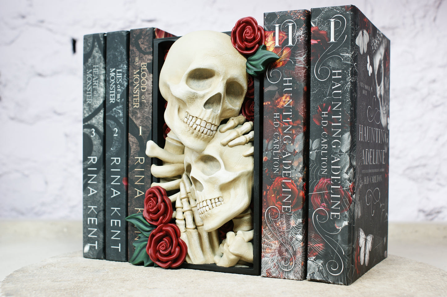 Skeleton Lovers Book Nook
