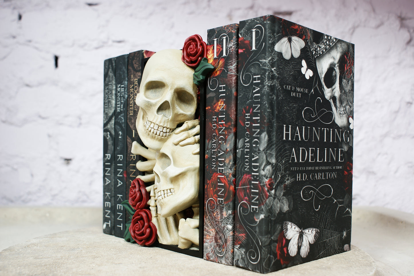 Skeleton Lovers Book Nook