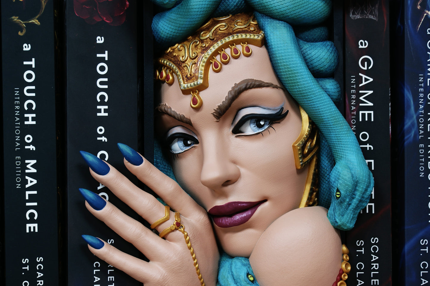 Medusa Book Nook