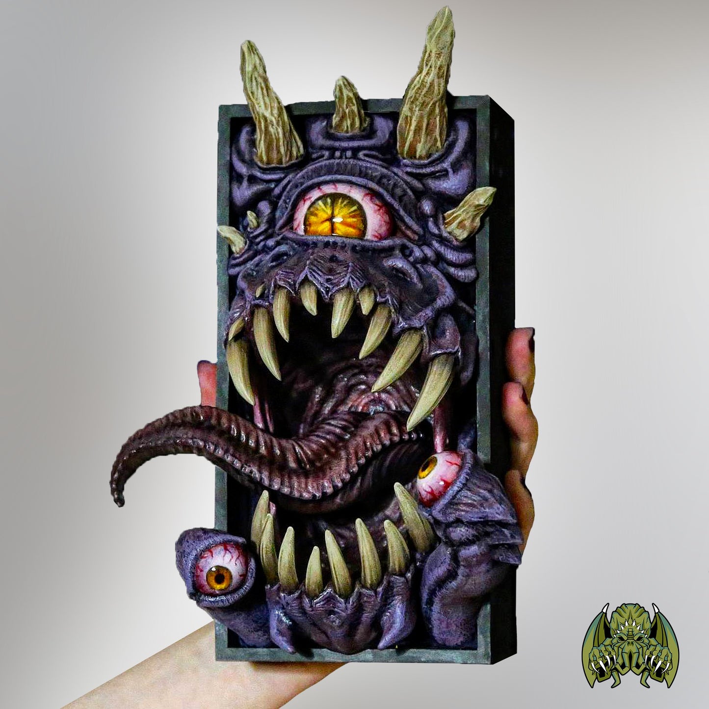 Watcher Book Nook