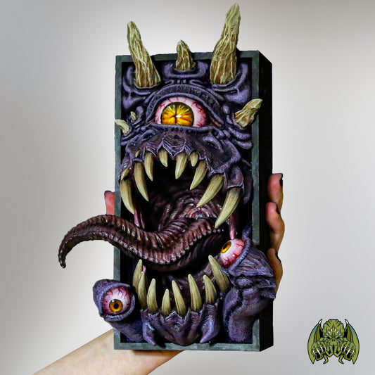 Watcher Book Nook